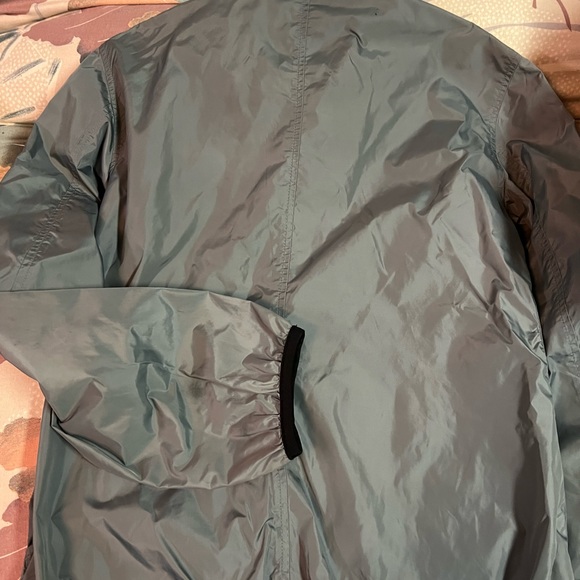 Diesel wind breaker - Picture 3 of 3